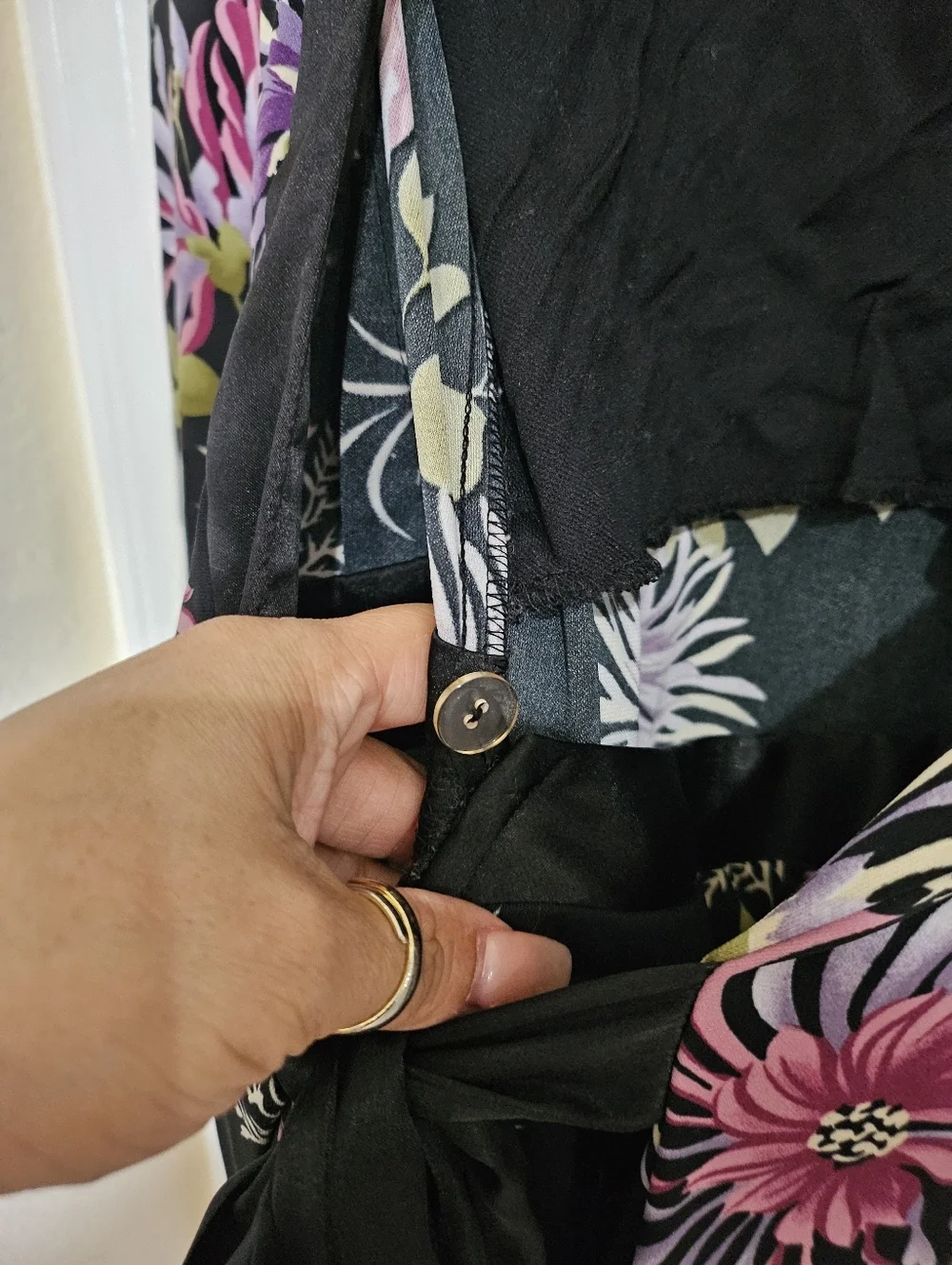 Beata Studio Los Angeles Floral Wrap Dress Size 14 Black Pink Midi Made in USA. - Picture 14 of 15